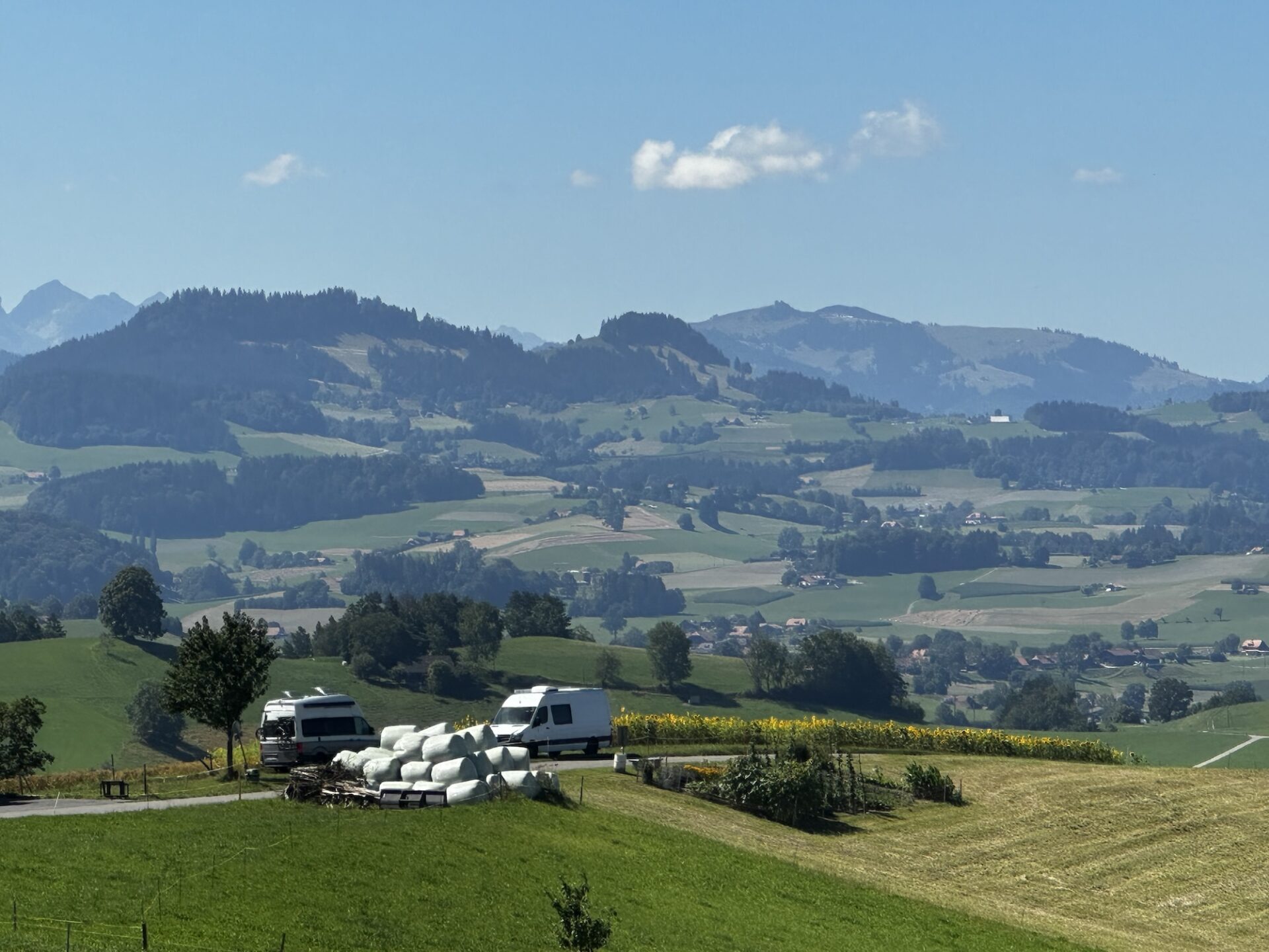 Aussicht in Oberbalm auf unsere Vans